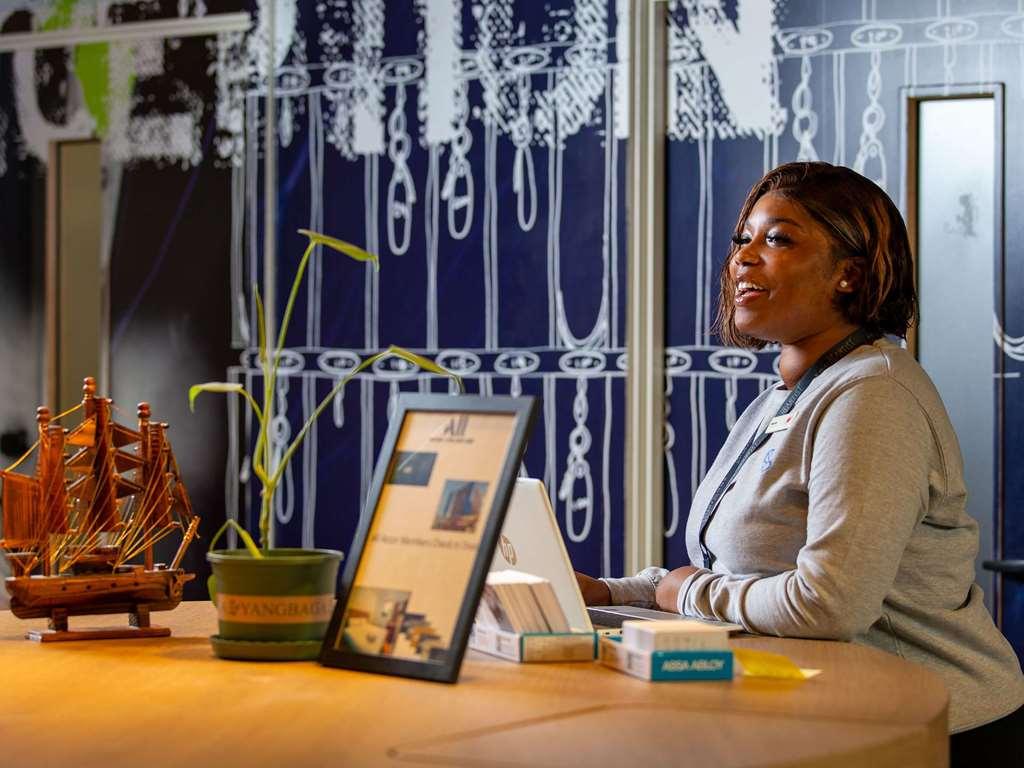 Ibis Budget London Whitechapel - Brick Lane Ngoại thất bức ảnh